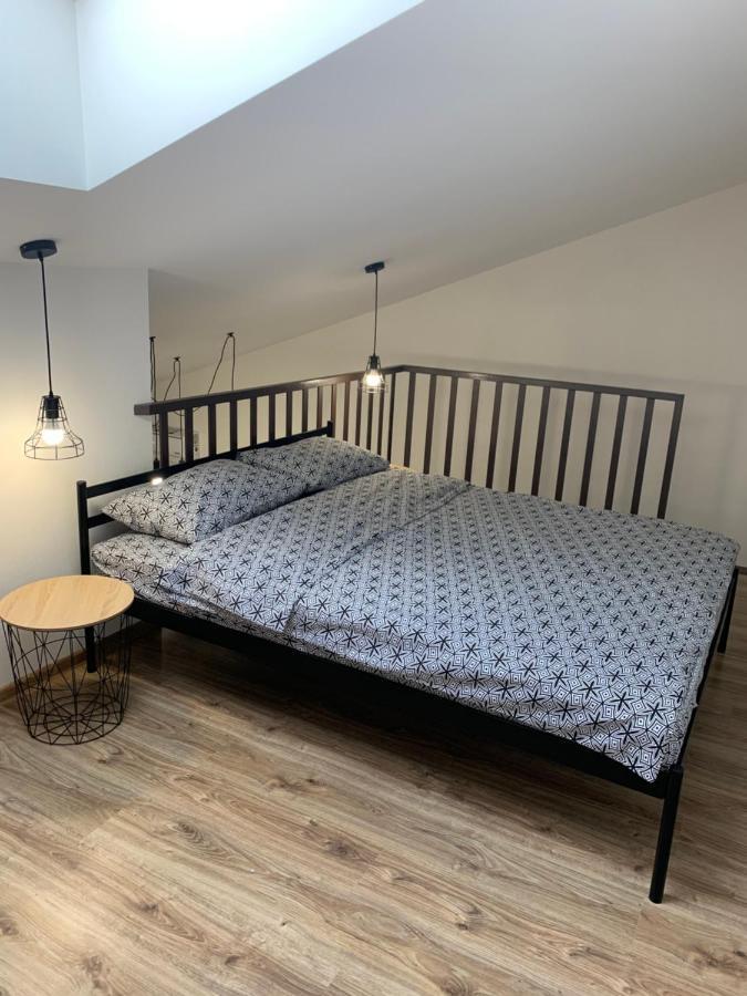 וישנבה 024 Loft - Апартаменты Жк «Софиевская Слободка» מראה חיצוני תמונה